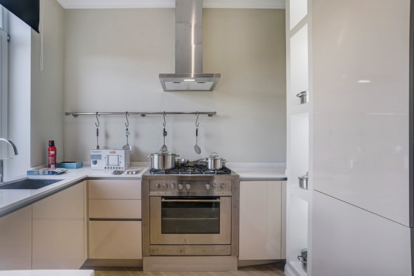 Medium property photo - Suezkade, 2517 CG Den Haag